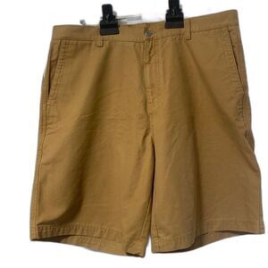EMS Mens tan flat front Granite comfort shorts size 40
